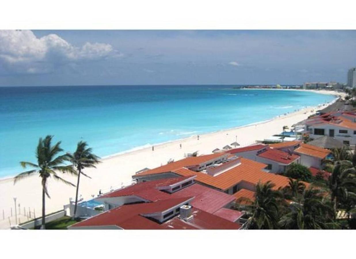 Solymar Beach Condos Cancún Esterno foto