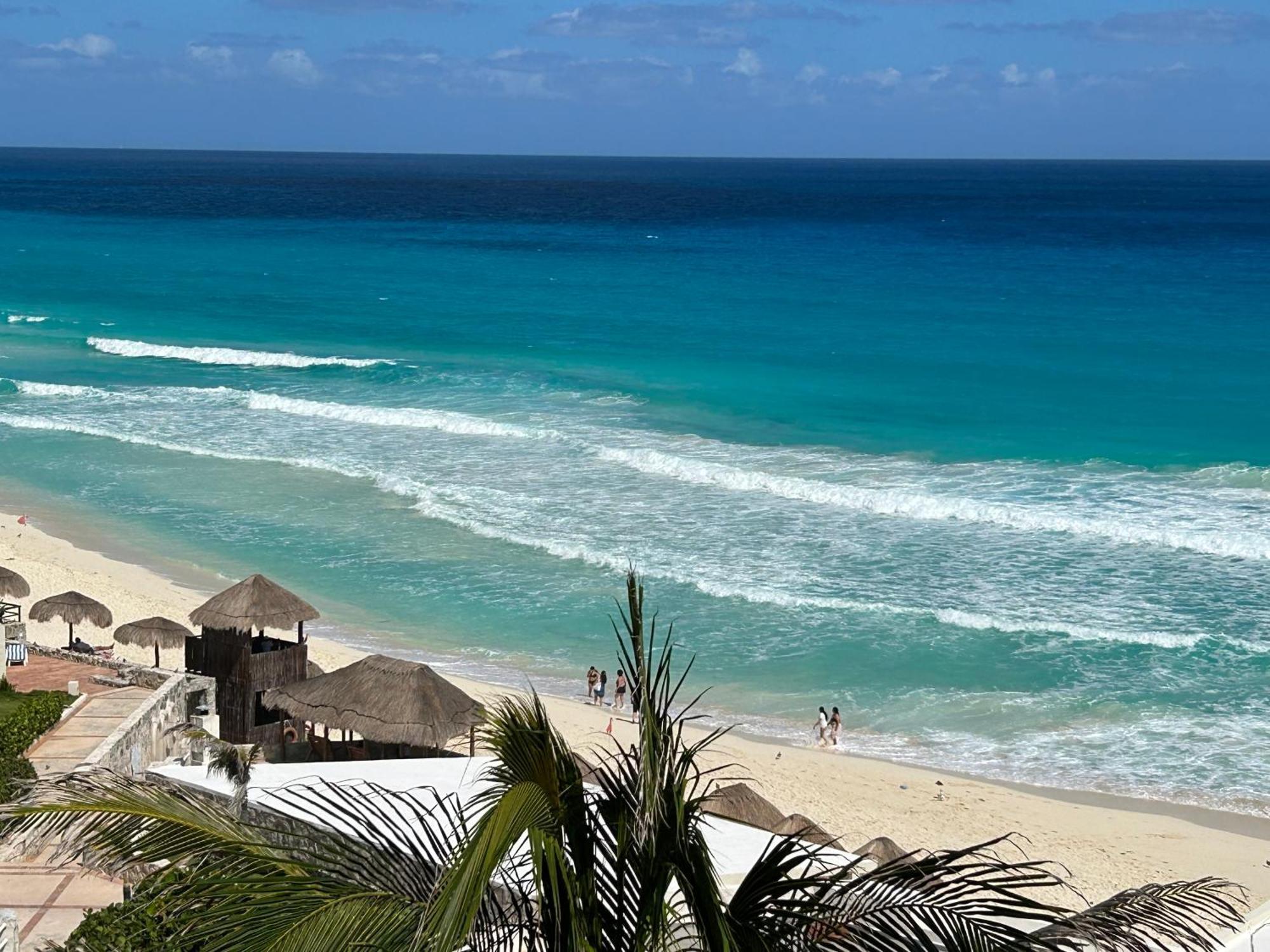 Solymar Beach Condos Cancún Esterno foto